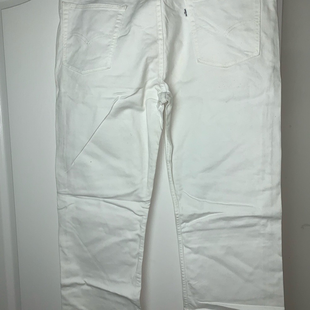 Men’s Laundered Levi’s Strauss 514 Jeans